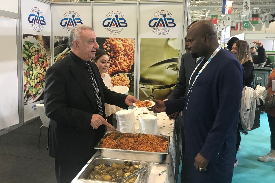 Bölgemizin Lezzetleri Dünya Helal Zirvesinde Tanıtıldı